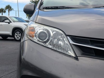 2018 Toyota Sienna XLE 7 Passenger