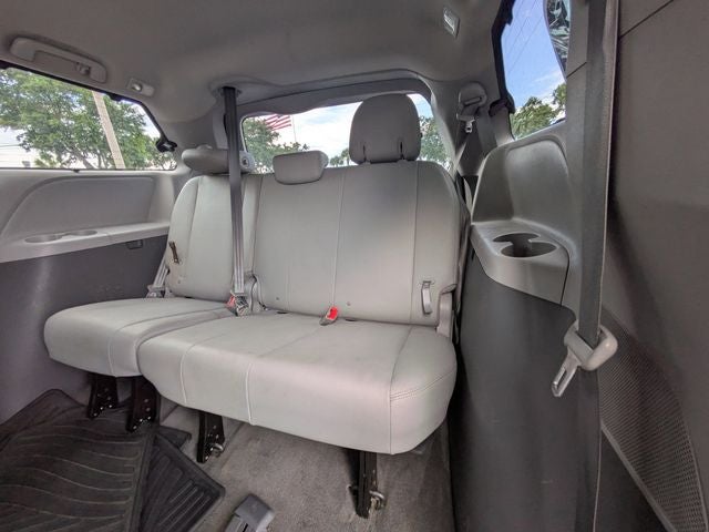 2018 Toyota Sienna XLE 7 Passenger