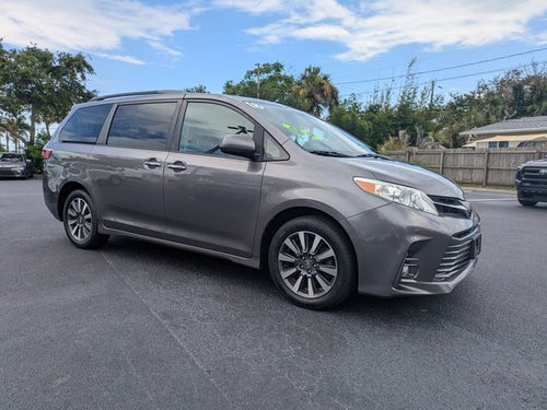 2018 Toyota Sienna XLE 7 Passenger