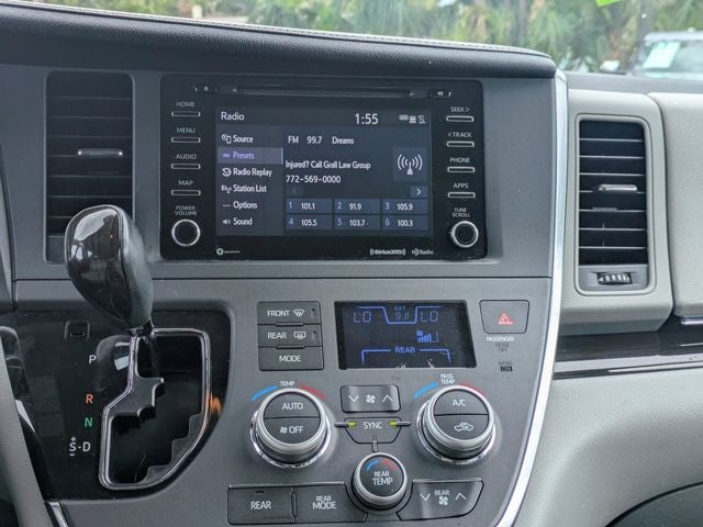 2018 Toyota Sienna XLE 7 Passenger