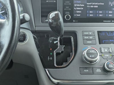 2018 Toyota Sienna XLE 7 Passenger