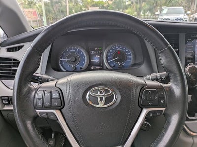 2018 Toyota Sienna XLE 7 Passenger