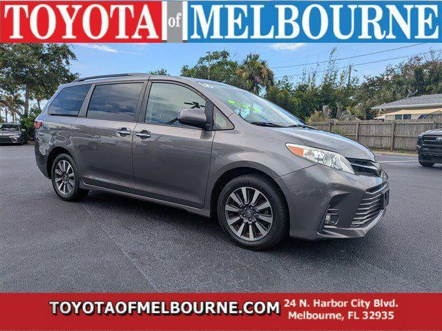 2018 Toyota Sienna XLE 7 Passenger