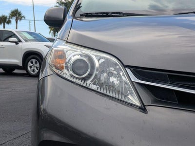 2018 Toyota Sienna XLE 7 Passenger