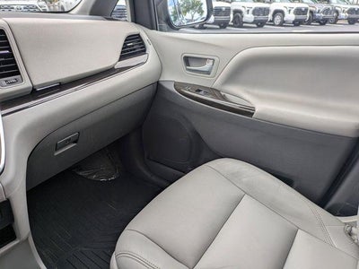 2018 Toyota Sienna XLE 7 Passenger