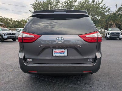 2018 Toyota Sienna XLE 7 Passenger