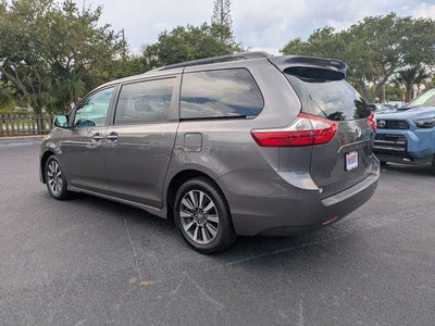2018 Toyota Sienna XLE 7 Passenger