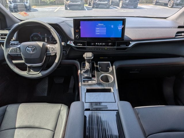 2025 Toyota Sienna XSE 7 Passenger