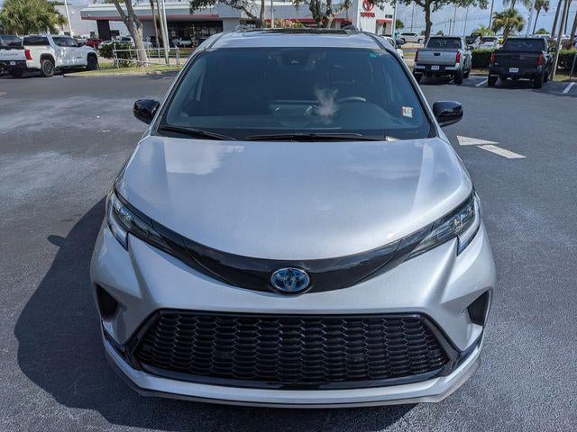 2025 Toyota Sienna XSE 7 Passenger