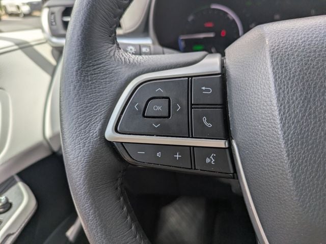 2025 Toyota Sienna XLE 8 Passenger