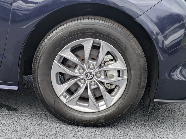 2025 Toyota Sienna XLE 8 Passenger