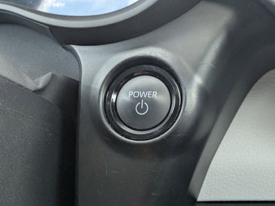 2025 Toyota Sienna XLE 8 Passenger