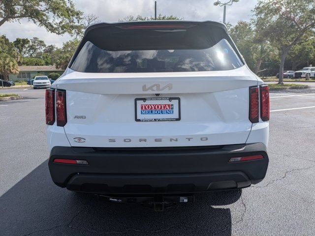 2022 Kia Sorento LX