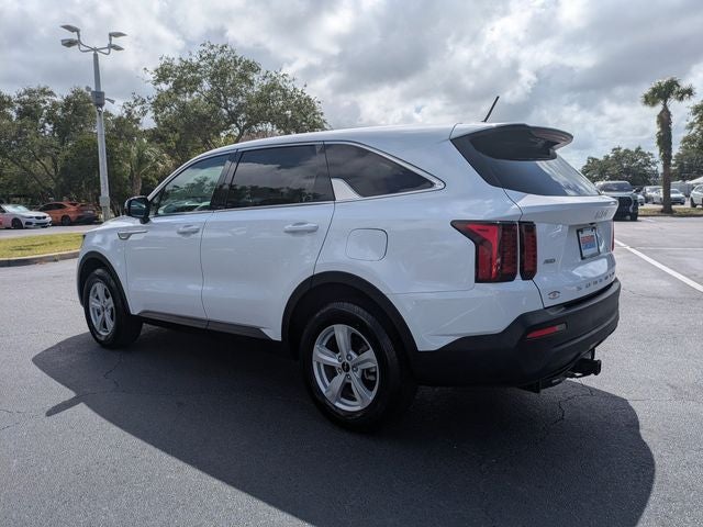 2022 Kia Sorento LX