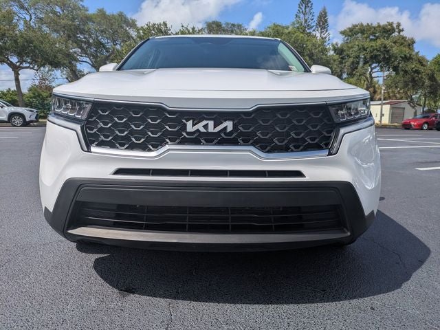 2022 Kia Sorento LX