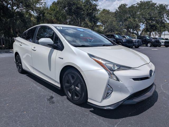 2017 Toyota Prius Four Touring