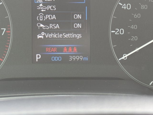 2025 Toyota Corolla Hatchback SE
