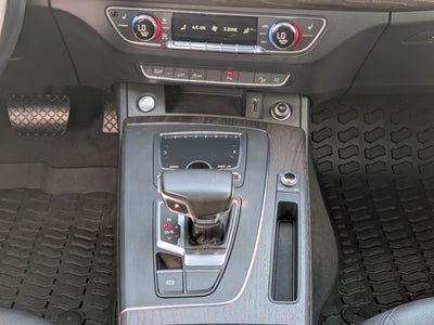 2020 Audi Q5 e 55 Premium quattro