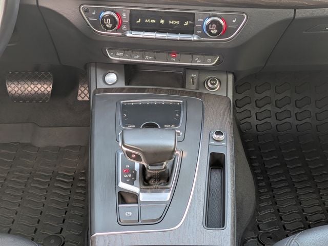 2020 Audi Q5 e 55 Premium quattro