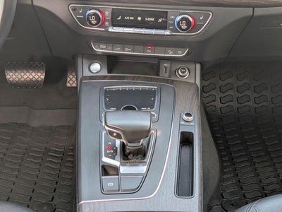 2020 Audi Q5 e 55 Premium quattro