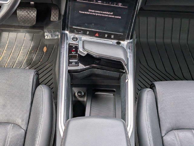 2021 Audi e-tron Prestige quattro