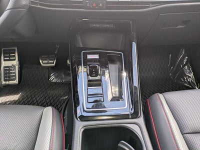 2024 Volkswagen Golf GTI 2.0T SE
