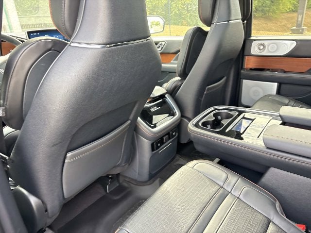 2024 Lincoln Navigator Black Label