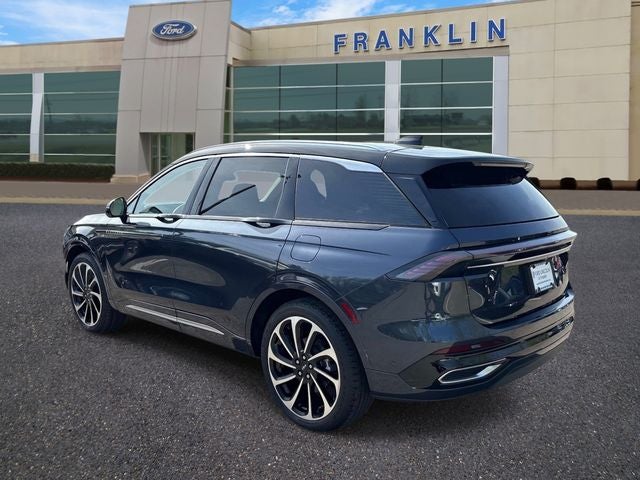 2024 Lincoln Nautilus Black Label