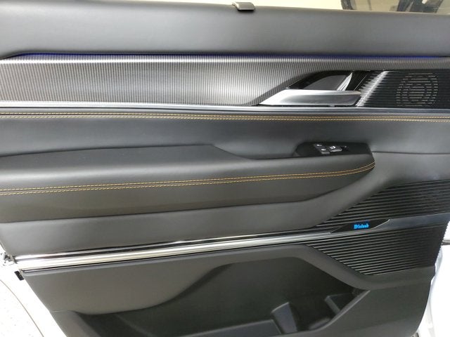 2023 Jeep Grand Wagoneer Series III