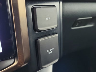 2023 Ford F-150 Lightning Lariat
