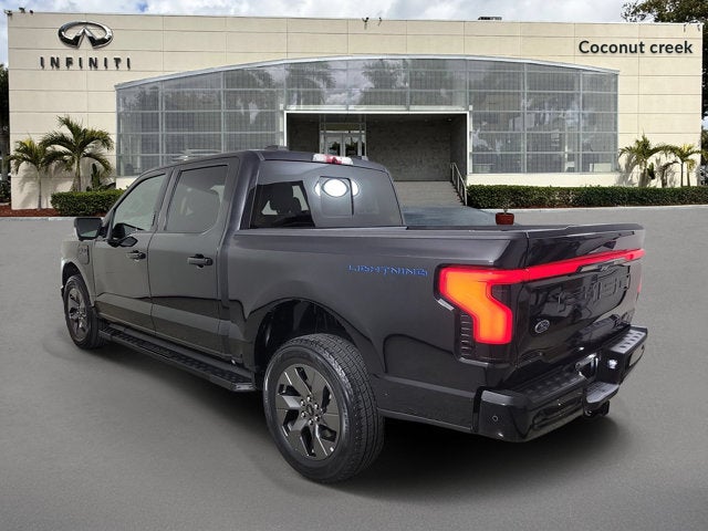 2023 Ford F-150 Lightning Lariat