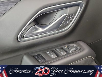 2022 GMC Yukon XL SLT
