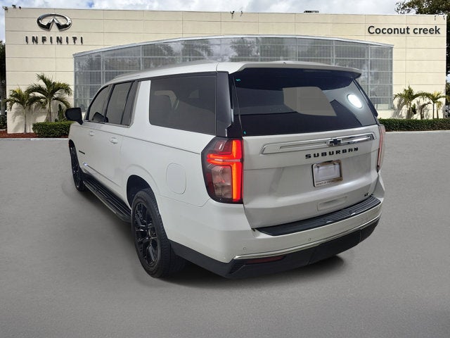 2022 Chevrolet Suburban LT