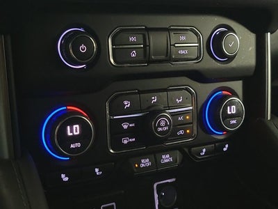 2022 Chevrolet Suburban LT