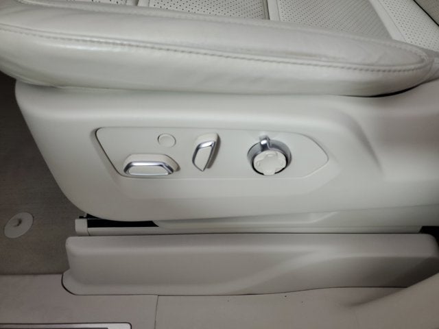 2023 Cadillac Escalade Premium Luxury Platinum