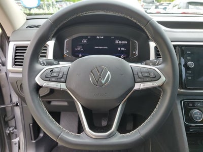 2022 Volkswagen Atlas 3.6L V6 SE w/Technology