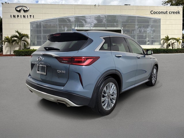 2024 INFINITI QX50 LUXE