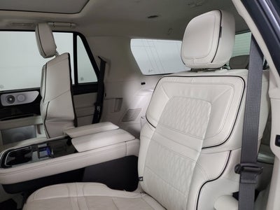 2024 Lincoln Navigator Black Label