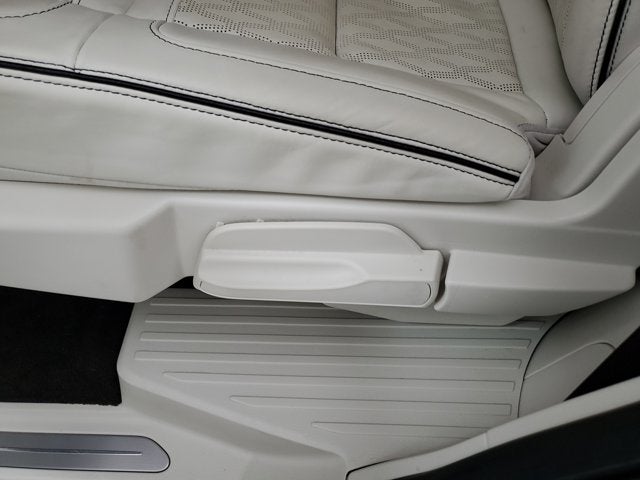 2024 Lincoln Navigator Black Label