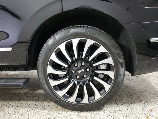2024 Lincoln Navigator Black Label