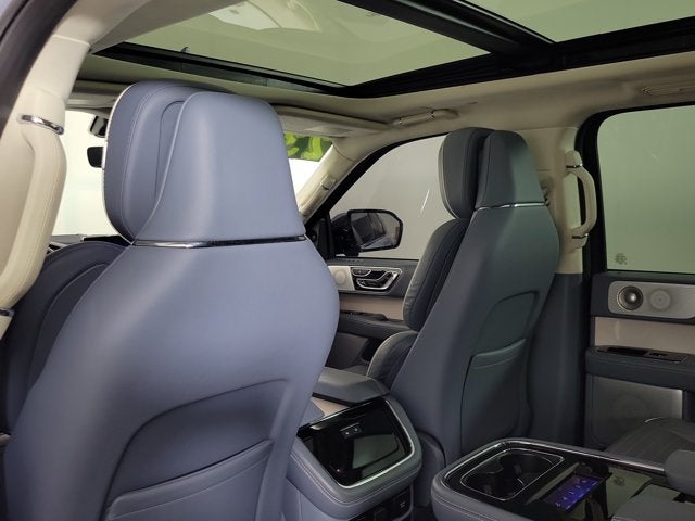 2023 Lincoln Navigator L Black Label