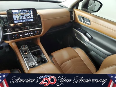 2023 Nissan Pathfinder Platinum