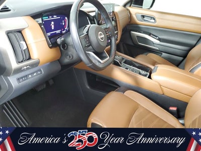 2023 Nissan Pathfinder Platinum