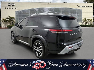 2023 Nissan Pathfinder Platinum