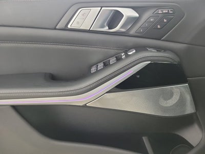 2021 BMW X7 M50i