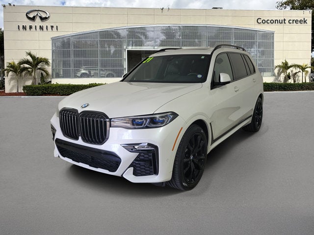 2021 BMW X7 M50i