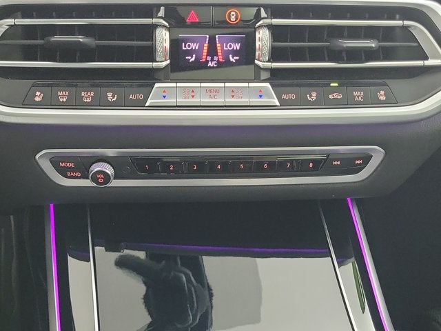 2021 BMW X7 M50i
