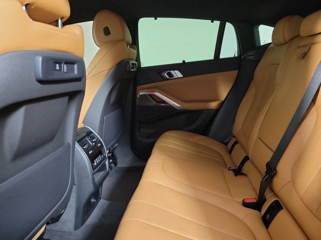 2022 BMW X6 xDrive40i