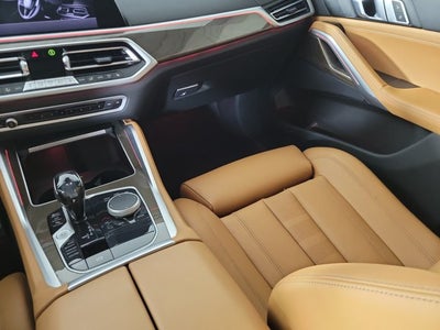 2022 BMW X6 xDrive40i