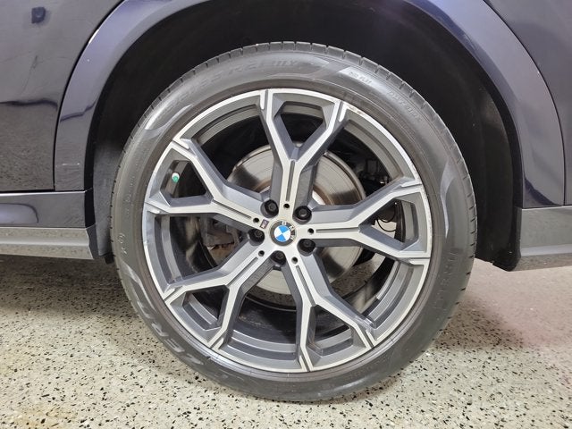 2022 BMW X6 xDrive40i